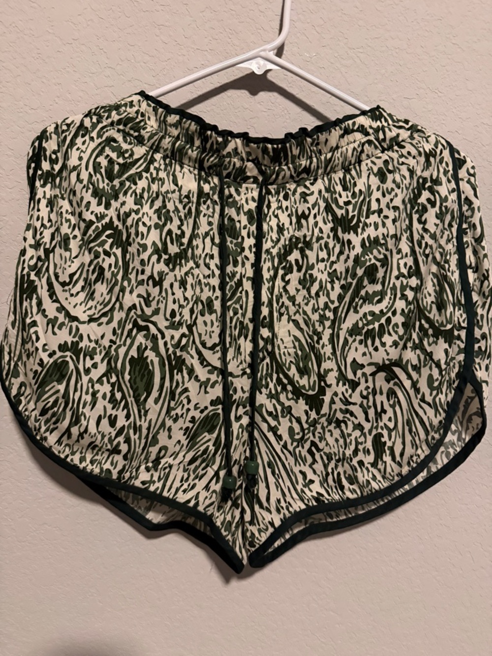 Zara Green and White Drawstring Paisley Satin Shorts